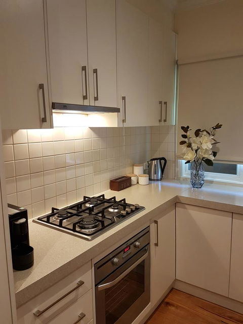 Healesville House - Fig Tree House - ACT Tourism 4