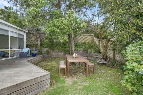 47 Baker Street - ACT Tourism 23