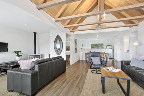 47 Baker Street - ACT Tourism 12