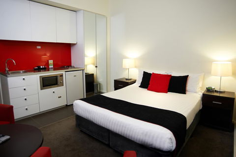 City Edge On Elizabeth Apartment Hotel - ACT Tourism 1