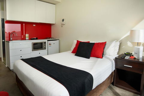 City Edge On Elizabeth Apartment Hotel - ACT Tourism 5