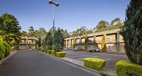 Nightcap At York On Lilydale - ACT Tourism 23
