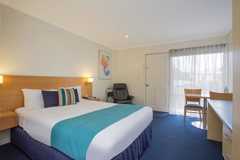 Hamilton Townhouse Motel - ACT Tourism 1