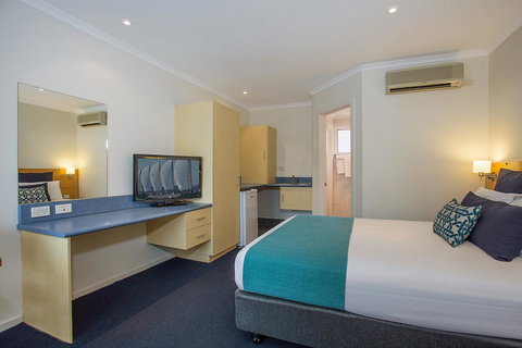 Hamilton Townhouse Motel - ACT Tourism 20