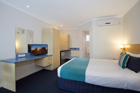 Hamilton Townhouse Motel - ACT Tourism 0