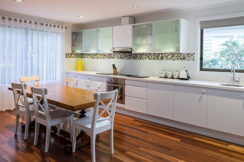 Cottage On Rye - ACT Tourism 11
