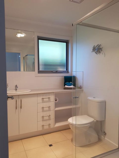 Beach Retreat Apartment Marengo - ACT Tourism 19