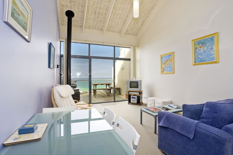 5 Whitecrest Great Ocean Road Resort - Ocean Views - ACT Tourism 13