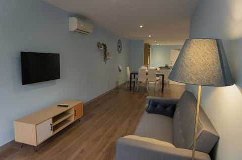 Stunning Home In Melbourne CBD - ACT Tourism 5