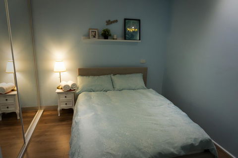 Stunning Home In Melbourne CBD - ACT Tourism 3