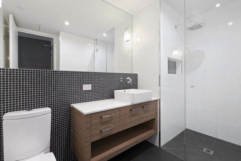 Vue Apartments Geelong - ACT Tourism 11