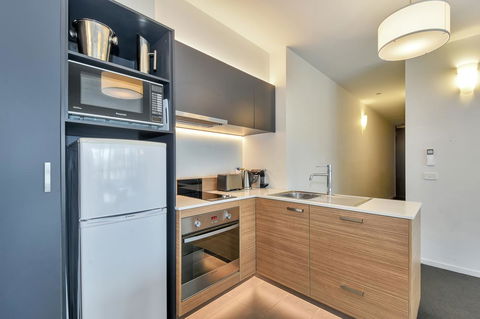 Vue Apartments Geelong - ACT Tourism 23