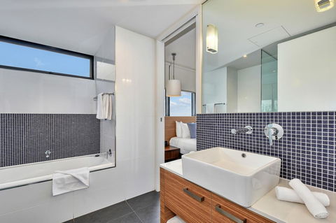 Vue Apartments Geelong - ACT Tourism 38