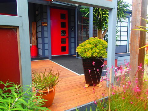 Azen Haven - ACT Tourism 0