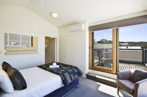 Lornebeach Apartments - ACT Tourism 26