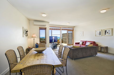 Lornebeach Apartments - ACT Tourism 43