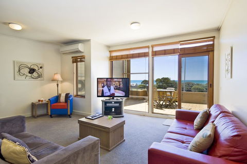 Lornebeach Apartments - ACT Tourism 22