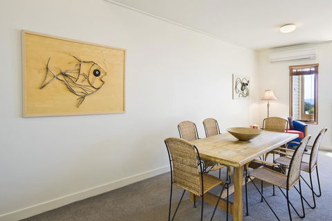 Lornebeach Apartments - ACT Tourism 14