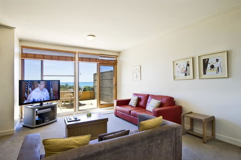 Lornebeach Apartments - ACT Tourism 12