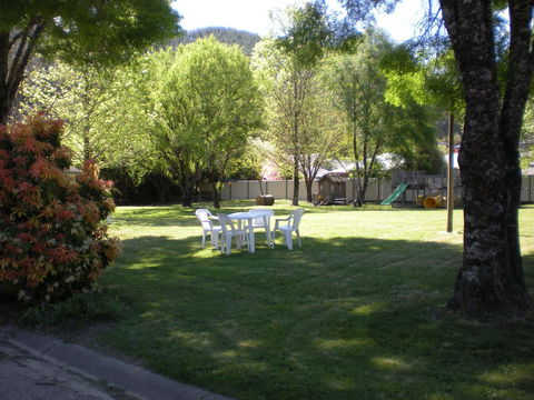 Willow Dene Holiday Apartments - ACT Tourism 26
