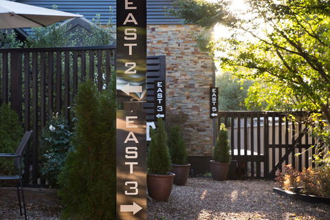 East Street Daylesford - ACT Tourism 15