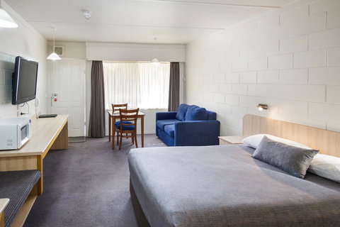 Box Hill Motel - ACT Tourism 9