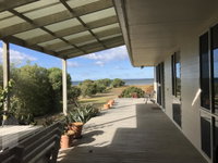 Book Eagle Point Accommodation Vacations ACT Tourism ACT Tourism