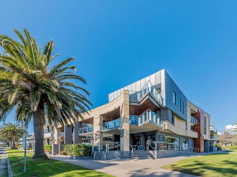 C-Scape Water Front Apartment - ACT Tourism 9
