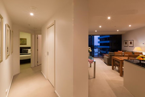 Accent Accommodation@Docklands - ACT Tourism 19