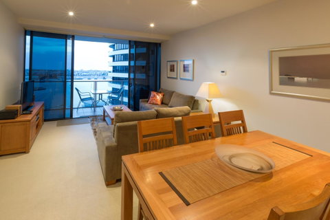 Accent Accommodation@Docklands - ACT Tourism 10