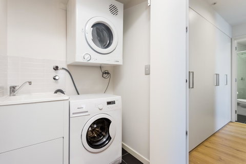 Accent Accommodation@Docklands - ACT Tourism 8