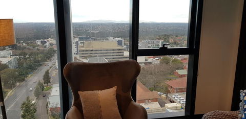 Ivanhoe Apartments - ACT Tourism 7