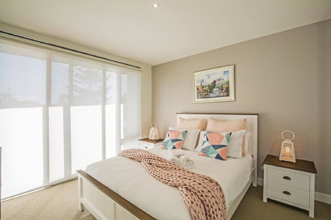 C-Scape Esplanade Cowes - ACT Tourism 15