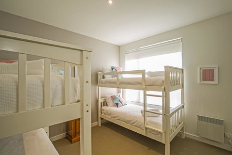 C-Scape Esplanade Cowes - ACT Tourism 16