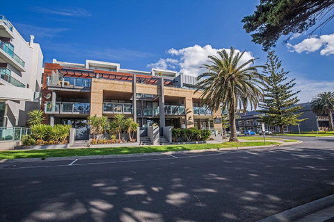 C-Scape Esplanade Cowes - ACT Tourism 19