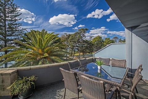 C-Scape Esplanade Cowes - ACT Tourism 11