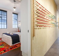 Spacious Warehouse 2Bed Melbourne CBD Apartment - ACT Tourism