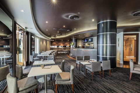 Quay West Suites Melbourne - ACT Tourism 18