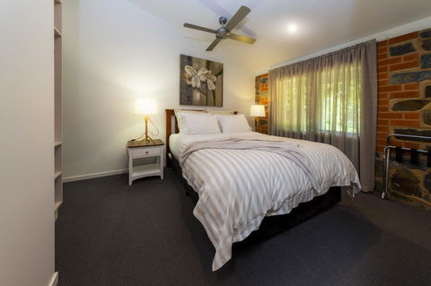 Bright Mystic Valley - ACT Tourism 7