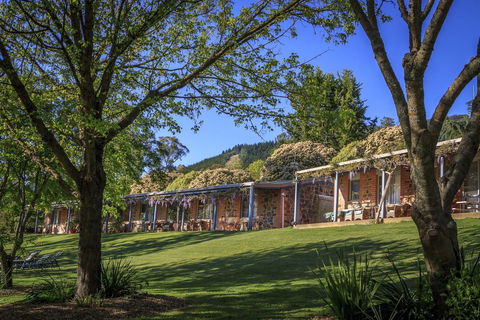 Bright Mystic Valley - ACT Tourism 18