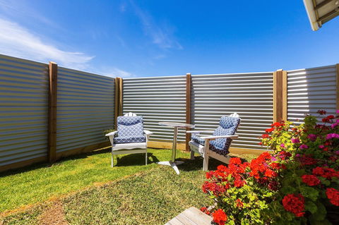 Cottages For Couples - ACT Tourism 6