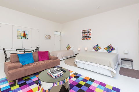 Cottages For Couples - ACT Tourism 10