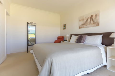 Cottages For Couples - ACT Tourism 16