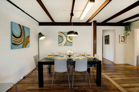 Jettycove Beach House - ACT Tourism 4
