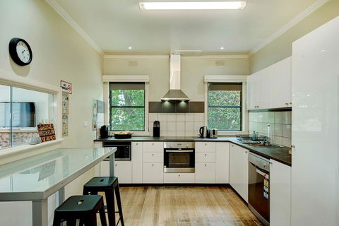 Jettycove Beach House - ACT Tourism 9