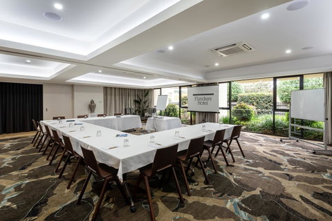 Quarters At Flinders Hotel - ACT Tourism 29