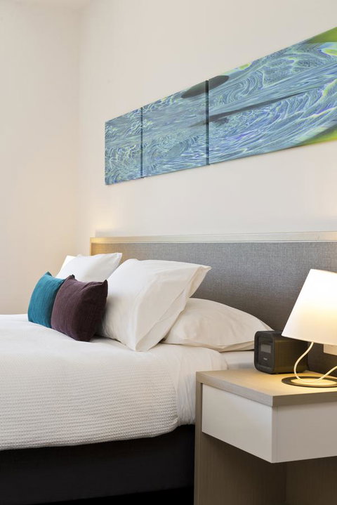 Quarters At Flinders Hotel - ACT Tourism 17
