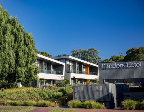 Quarters At Flinders Hotel - ACT Tourism 5