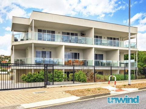 The Block Views Apartments Victor Harbor - ACT Tourism 0