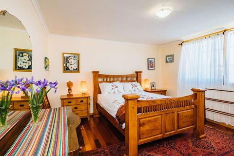 The Blue Beach House - ACT Tourism 3